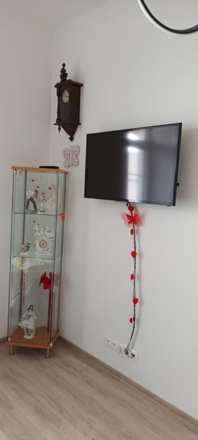 Apartman Ostry Vrsok V Starom Smokovci Apartment Vysoke Tatry Ngoại thất bức ảnh