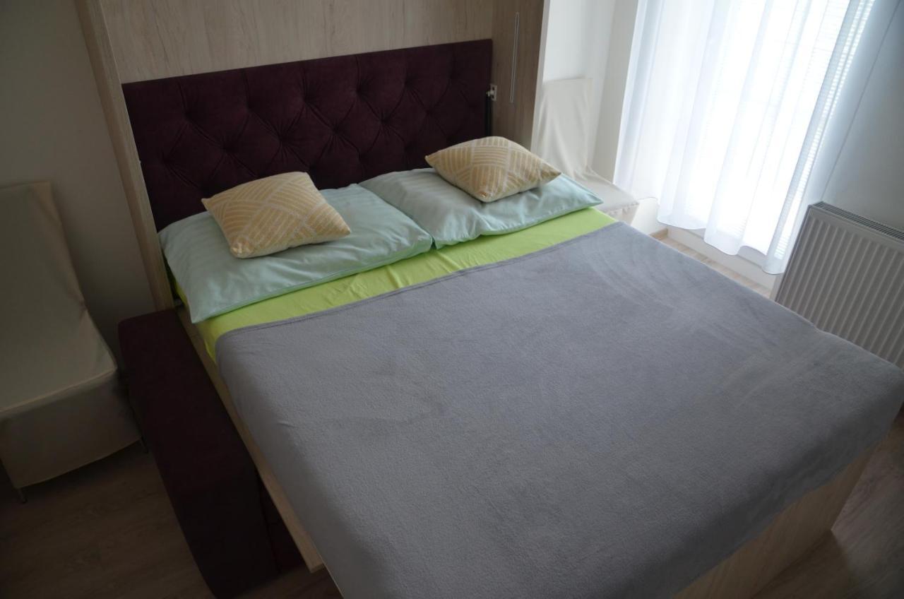 Apartman Ostry Vrsok V Starom Smokovci Apartment Vysoke Tatry Ngoại thất bức ảnh